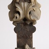 Oltářní polychromovaný alabastrový kříž